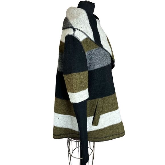 Line The Label Wool Blend Jacket Size S/P Toggle Closure Striped Warm - Picture 14 of 16